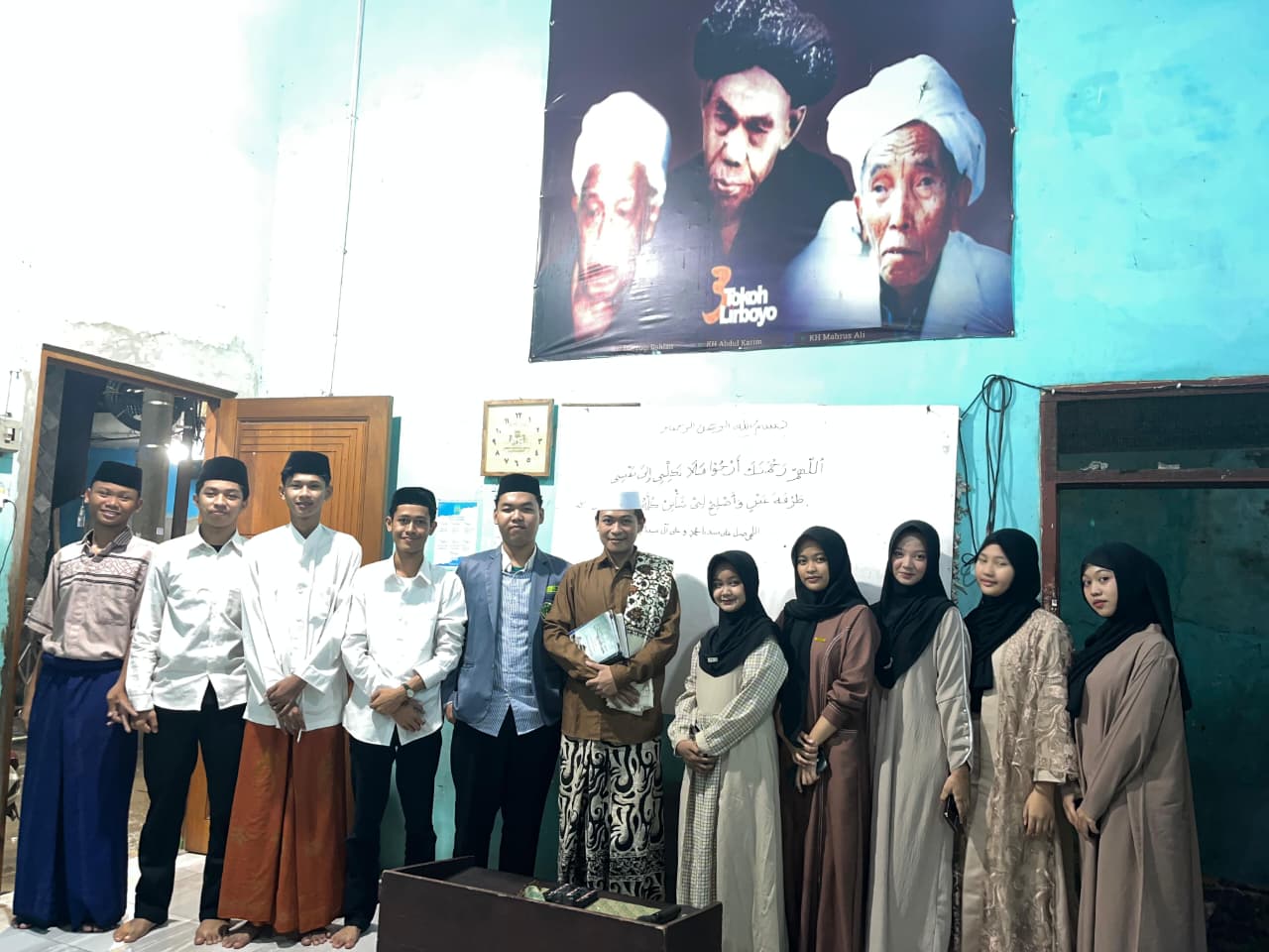 Menghidupkan Tradisi Ulama di Bulan Suci: PAC IPNU IPPNU Cilincing Khataman Kitab Khasais Romadon