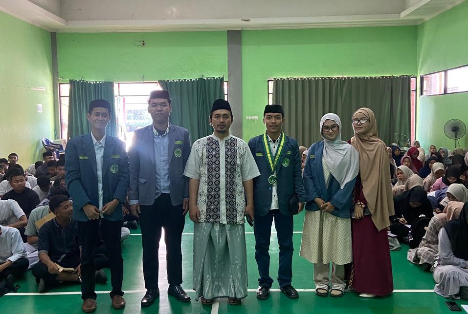 Pesantren Kilat SMKN 4 Jakarta Angkat Isu Sosial: Rumah Aman Pelajar dan Peran Perempuan dalam Islam